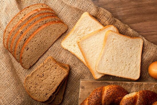perbandingan roti gandum dengan roti tawar mana yang lebih baik bagi kesehatan tubuh