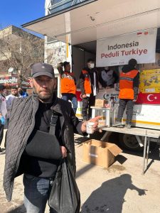 rumah zakat salurkan bantuan gempa turkiye