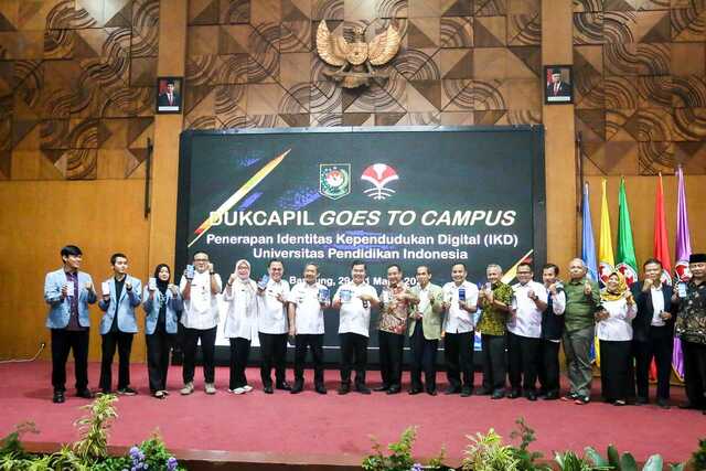 Pemkot Bandung Gelar Dukcapil Goes to Campus di UPI, Targetkan 10 Ribu Mahasiswa