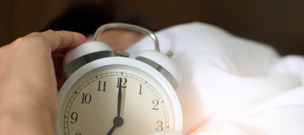 cara menjaga pola tidur saat berpuasa
