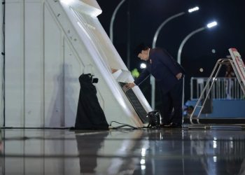 Malam Hening di Kalibata, Presiden Prabowo Pimpin Ziarah Nasional Hari Pahlawan