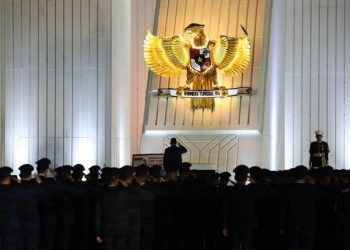 Prabowo Anugerahkan Gelar Pahlawan Nasional Kepada 10 Tokoh Bangsa, Berikut Namanya