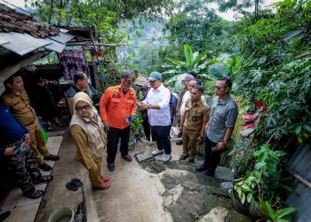 Dua Rumah Terancam Longsor di Cidadap Diungsikan, Pemkot Bandung Perintahkan Evakuasi Warga Zona Rawan