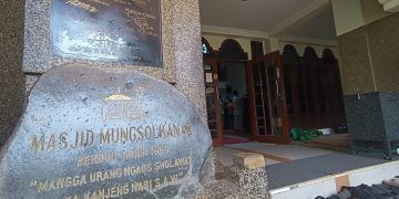 Masjid Pertama di Bandung, Tempat Istirahat Bung Karno Seusai Kuliah