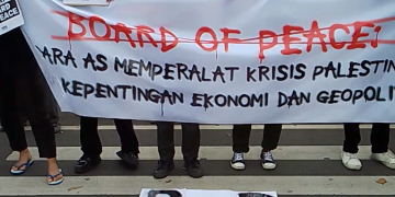 Dukung Palestina Seratusan Mahasiswa dan Santri Geruduk Gedung Sate