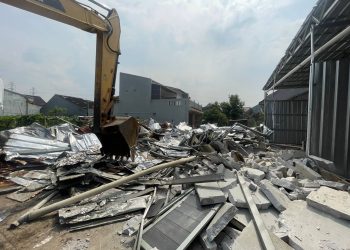 Bangunan Ilegal di Jalan Pandanwangi Cijawura Ditertibkan!