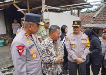Tinjau Pembangunan Rutilahu di Arjasari, Wujud Kepedulian Nyata Polda Jabar untuk Warga