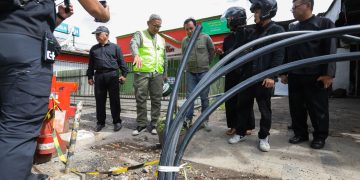 Wali Kota Bandung Pastikan Perapihan Bekas Galian Kabel Tuntas 