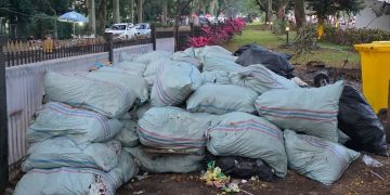 DLH Kota Bandung Bantah Telantarkan Sampah di Monju