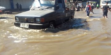 Genangan Banjir Citarum Masih Tutup Jalan Raya Dayeuhkolot, Polisi Siapkan Empat Jalur Alternatif