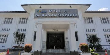 Bayi Nyaris Tertukar di RSHS, Orang Tua Ungkap Kelalaian Perawat